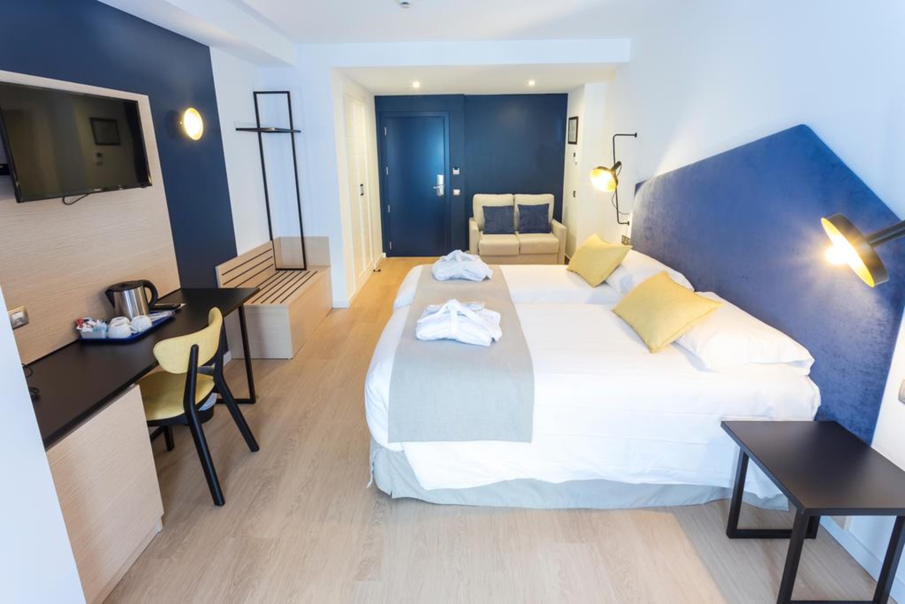 Aj Hotel And Spa كانيلو المظهر الخارجي الصورة